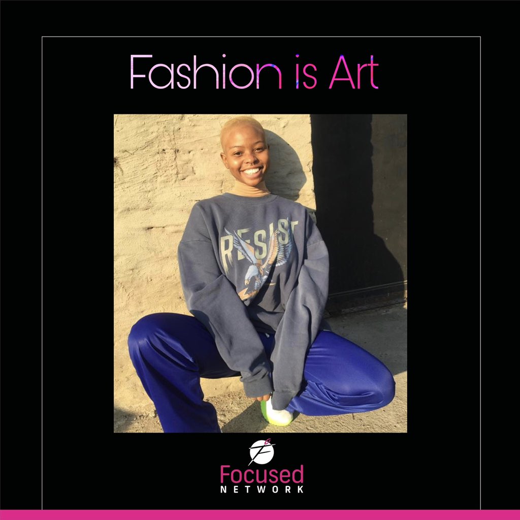 FocusedNetwork's tweet photo. “When you find something that you love to do, it will never feel like work.” - Koketso 

Alexandra is alive with purpose. 

Styling by Koketso 💕

#focusednetwork #focusedgirlsrock #youthempowermentSA #WomensmonthSA #AlexandraTownship https://t.co/7BSc4OmB12