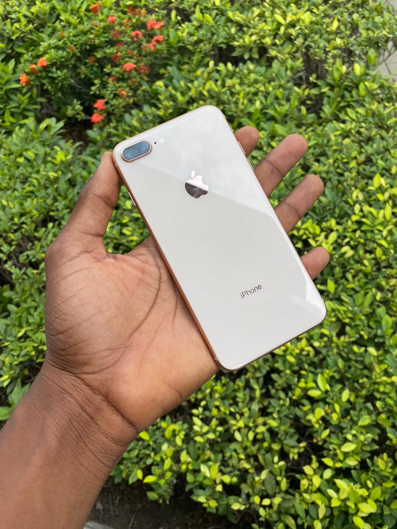 ApplezoneGh's tweet photo. iPhone 8 plus neatly used
Unlocked 64 GB
83%🔋
2200 cedis 😋
Kindly retweet to help out.... airtime give away soon https://t.co/UCosVj3uPn