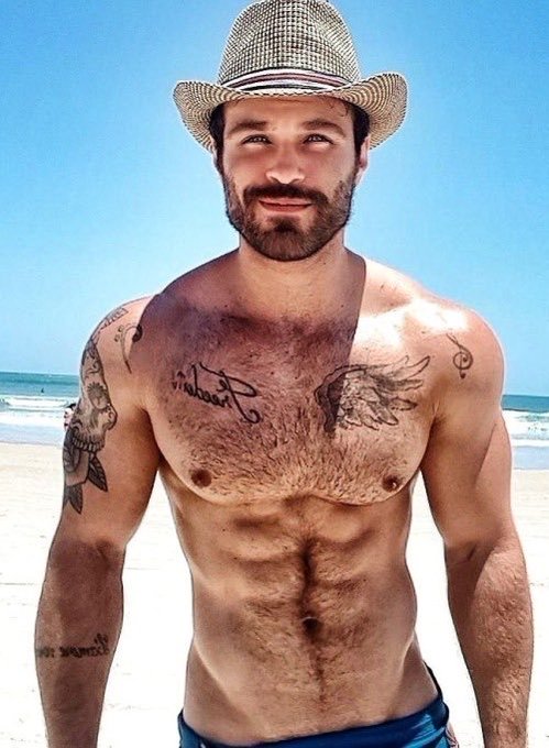 August 8 ?? ??  #ILoveHairyMen #hairsome #hairychest #hairygay #hairyfan #scruff #beardedhomo #beard