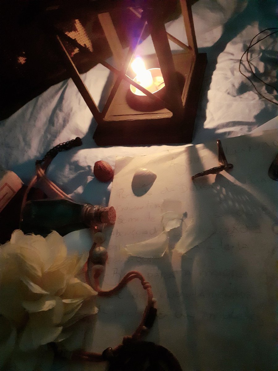 Samanta_Damiao's tweet photo. A deusa jaci está comigo e com todos .... #academiadaslendas #casaencantia https://t.co/hxc3Tchd5g
