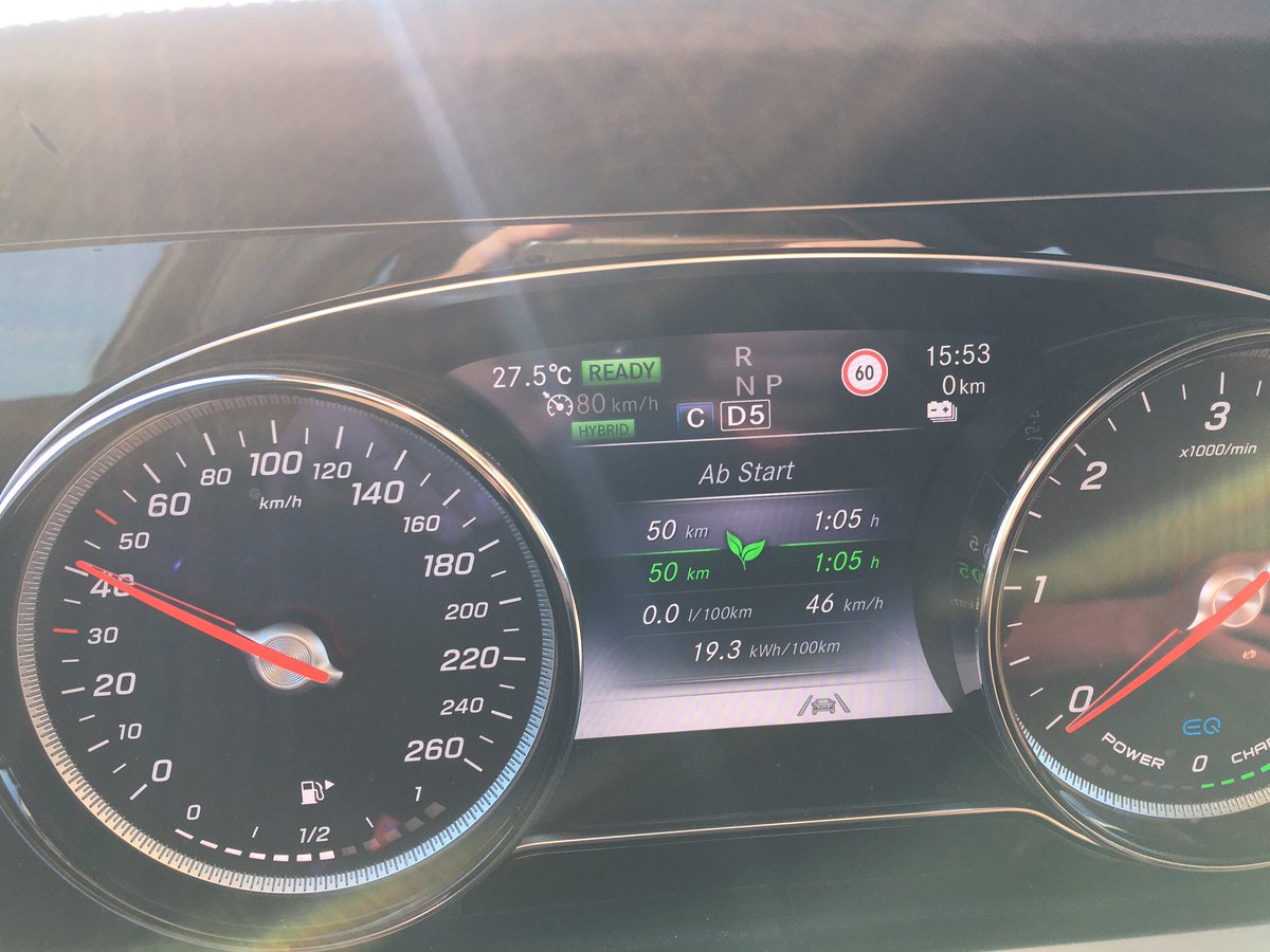 olaferfurt's tweet photo. @Elektro_Robin @gem8mingen #PhEV schafft 50 km in Mittelschweden, fahre soviel wie möglich mit #Strom, auch mit Anhänger, #Ladepunkte oft sehr zentral aber in meiner #Ladeapp sehr teuer https://t.co/uy9Wb5tVdR