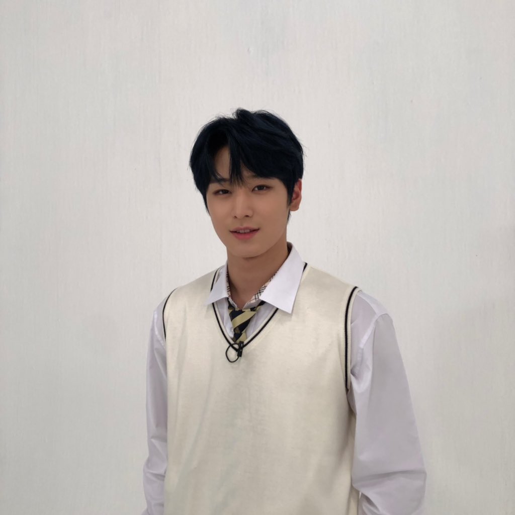 WE_THE_BOYZ's tweet photo. [주연] 안녕하세요 고등학생 주연입니다😜 https://t.co/MHqADgYrDe