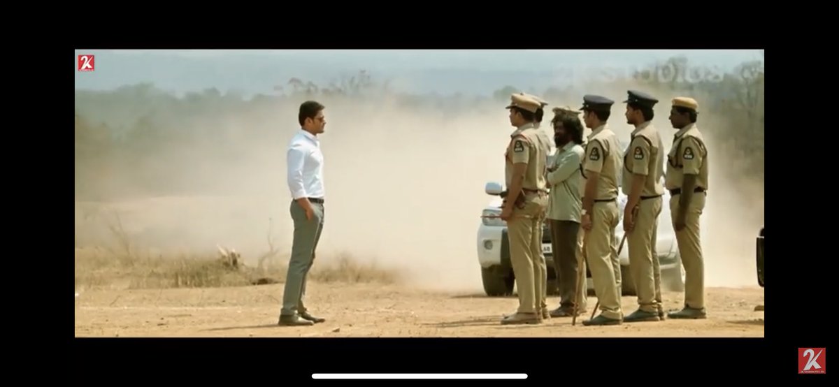 krishnaprasa's tweet photo. #HBDSuperstarMahesh
Bharat ane nenu https://t.co/gxHd8ffIyS