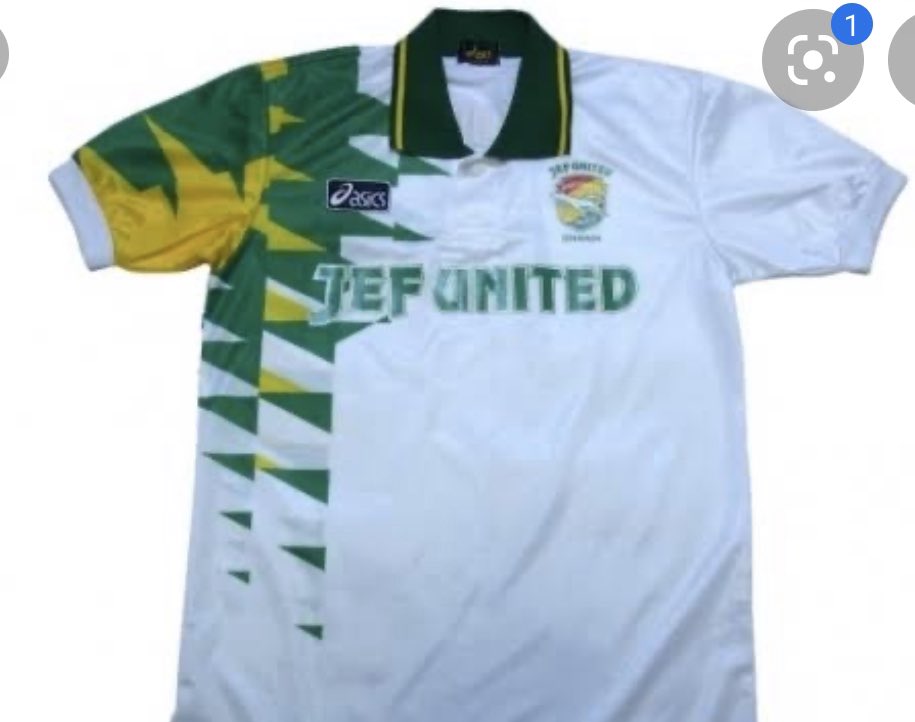 Pictures on first tweet show Gamba Osaka’s Mizuno home shirt and their Adidas alternative shirt. While these Mizuno shirts are some of the most collectible shirts around, the “alternative” shirts are some of the rarest about! This tweet shows both versions of JEF United away