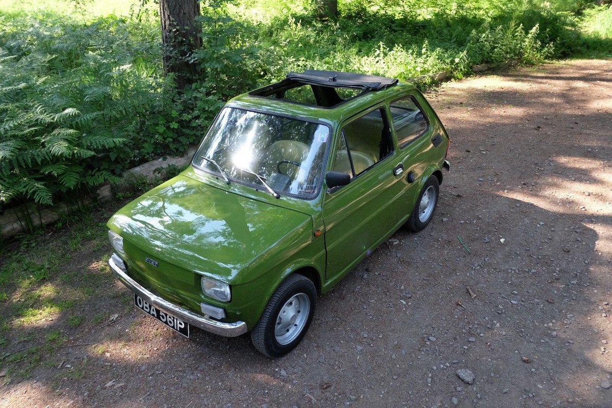 daviderobey's tweet photo. Great picture - have the actual car now!  Lovely article - was not an easy journey for Mark to the UK! https://t.co/dYGvmYsYDm