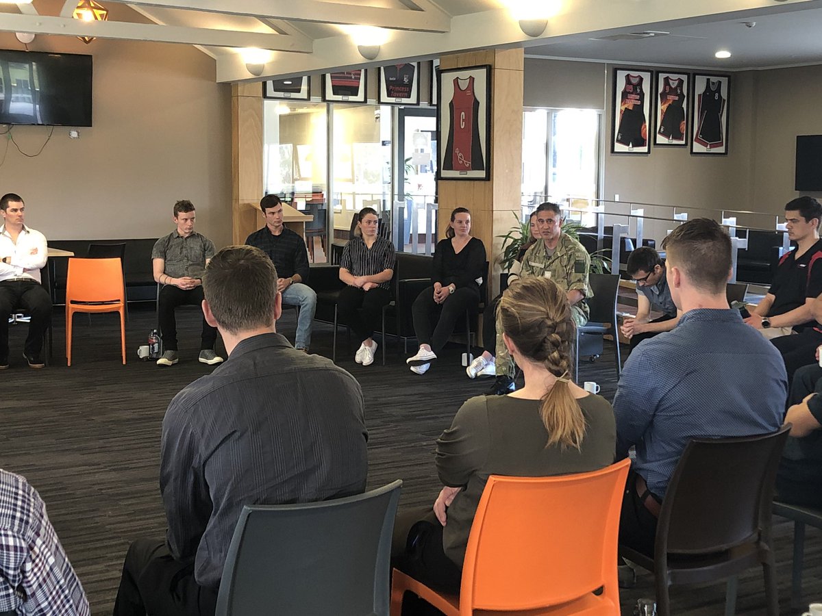 ray_kareko's tweet photo. Comd SM SITREP - Bde JNCO cse started this week with the ALC phase. Some great discussions with the facilitators. The young leaders also had the opportunity to engage with SMA 16.
#servetoleadleadtoserve
#futureleadership
#worldclasswithmana https://t.co/xn2LQ6ZrjO