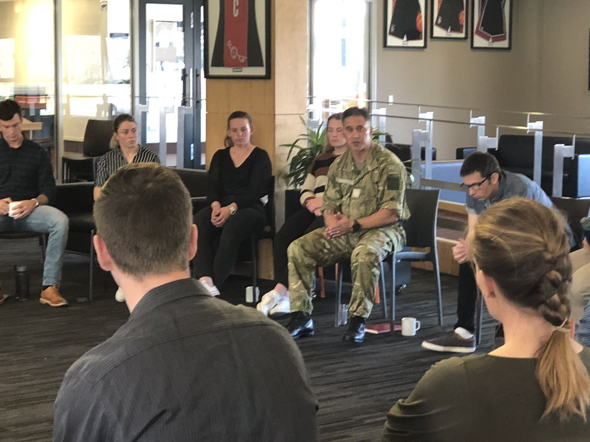 ray_kareko's tweet photo. Comd SM SITREP - Bde JNCO cse started this week with the ALC phase. Some great discussions with the facilitators. The young leaders also had the opportunity to engage with SMA 16.
#servetoleadleadtoserve
#futureleadership
#worldclasswithmana https://t.co/xn2LQ6ZrjO
