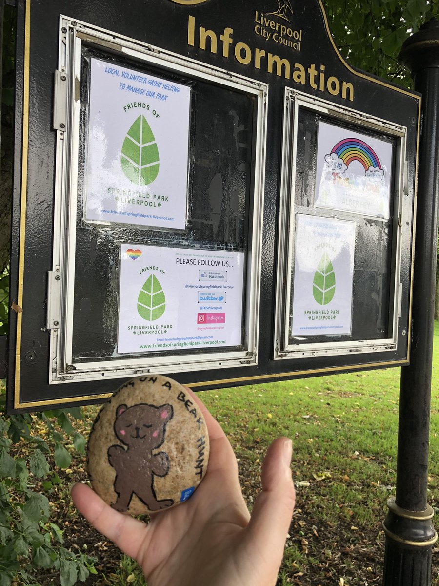 DonnaDonwin's tweet photo. @FOSPLiverpool @KACouncillors @nwparksforum #LiverpoolBearHunt look what we found! #springfieldrocks @keithjones1943 @DrJohnAPatters1 https://t.co/NRcgoaOK1r