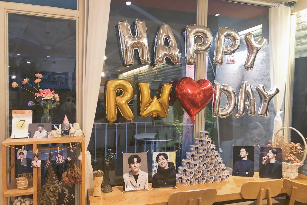 woonsday0807's tweet photo. 해시태그 이벤트 당발🥳

@your_day__
@cherrycoke_807
@rowoon_to_u
@7d8rgo
@ronya_sa
@zzizzyu
@87_rowoon_

많이 부족하지만 와주셔서 너무나 고맙고 나중에 기회가 있으면 더 좋은 이벤트 하겠습니다!
선물이나 간식 주신 분들도 정말정말 감사합니다 다음에 또 만나요🥺❤️ https://t.co/XSCEOiKhuS