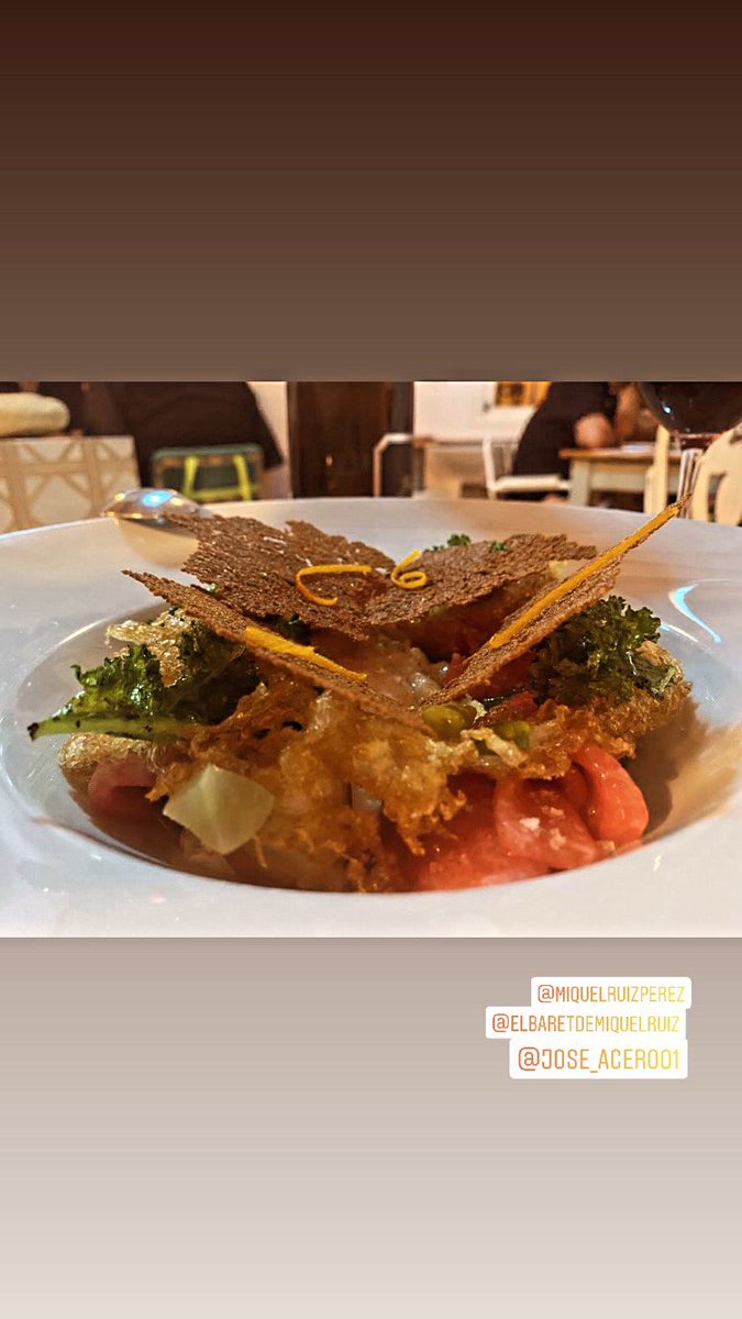 ximosalva's tweet photo. Llevo años yendo a #elbaretdemiquel disfrutando como un chiquillo pero, ésta en esta última visita me han hecho un tatuaje en el paladar, gracias🙌🏻🙌🏻🙌🏻 #dénia #gastronomía #cocina #cuina #déniaciutatgastronòmica #unesco #miquelruiz #bartoy https://t.co/TTlJxRHJT6