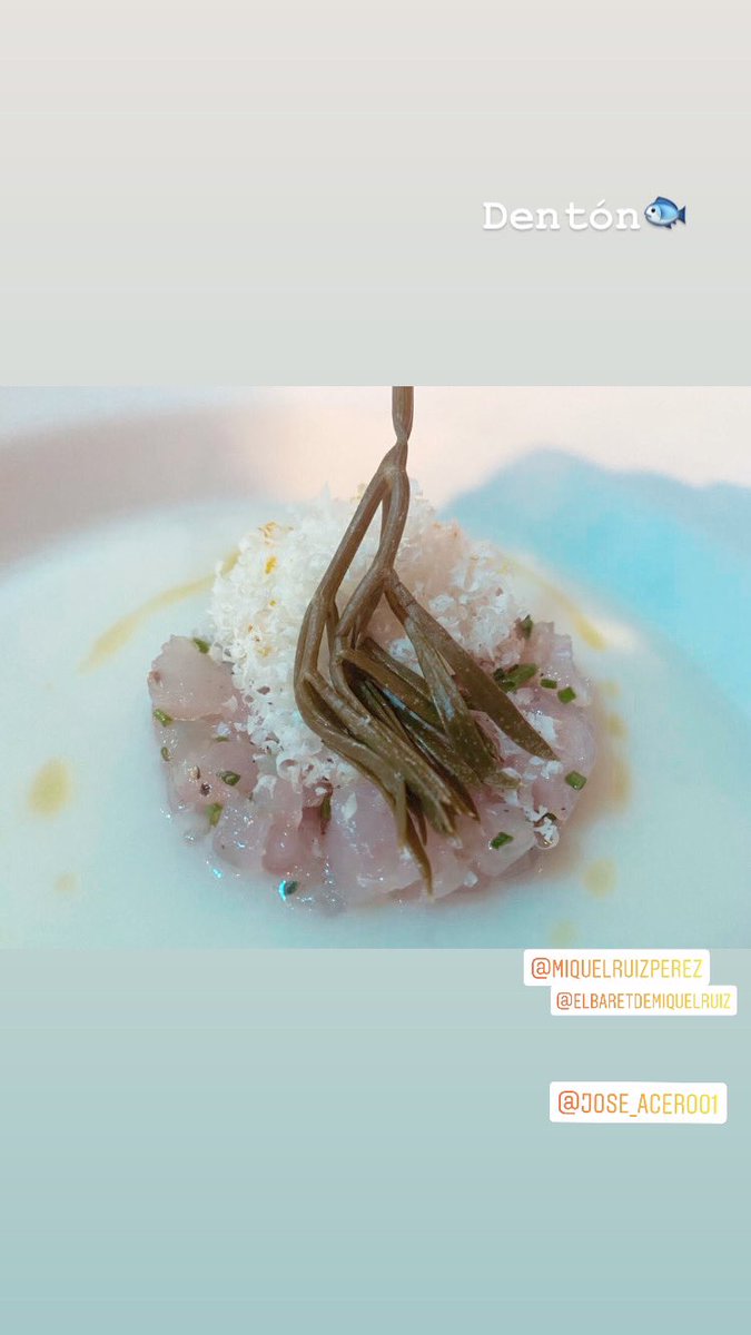 ximosalva's tweet photo. Llevo años yendo a #elbaretdemiquel disfrutando como un chiquillo pero, ésta en esta última visita me han hecho un tatuaje en el paladar, gracias🙌🏻🙌🏻🙌🏻 #dénia #gastronomía #cocina #cuina #déniaciutatgastronòmica #unesco #miquelruiz #bartoy https://t.co/TTlJxRHJT6