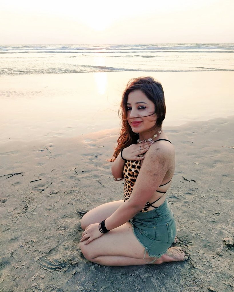 TapannimishaCPL's tweet photo. Good evening.. enjoy Goa 👯 https://t.co/qNnTTqQYra
