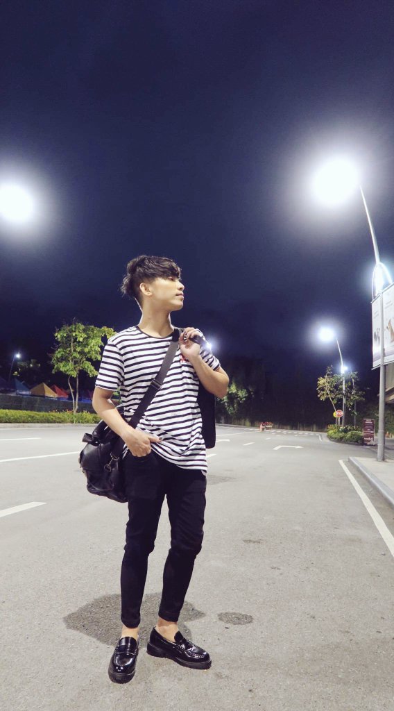 shoneduque's tweet photo. #pinoy #PinoyBae #laudandproud #Spotlight #styleinspo #style #TGIF #swagger #OOTD #ootdStyle #ootdfashion #comfort https://t.co/Meks6S0jdp