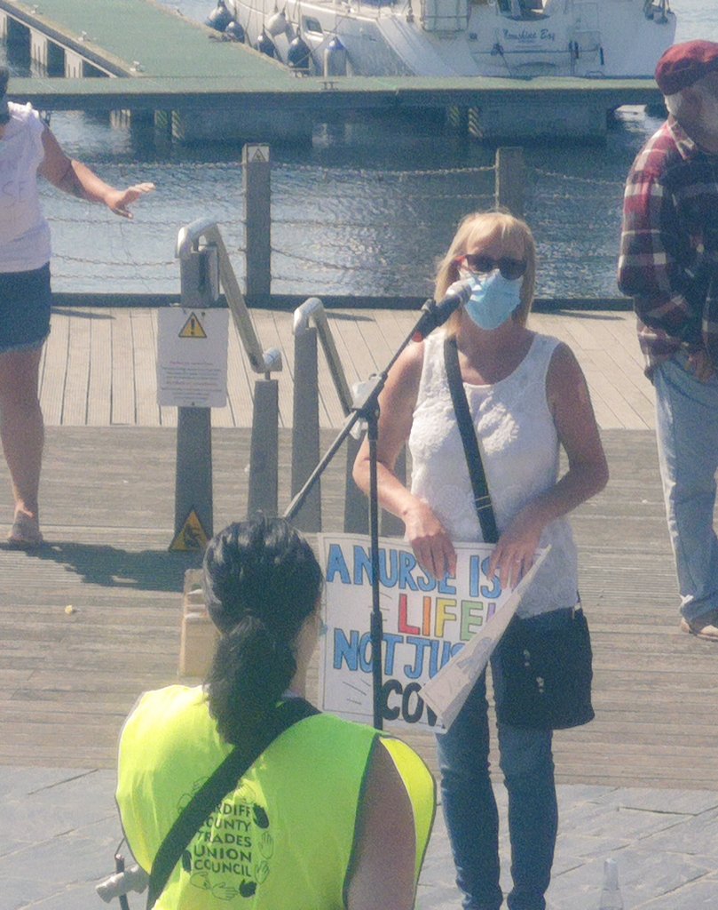 More NHS proffesional speaking about their personal experiences of dealing with working with an underfunded system. "stabbed in the back" is a common refrain  #NHSPay15