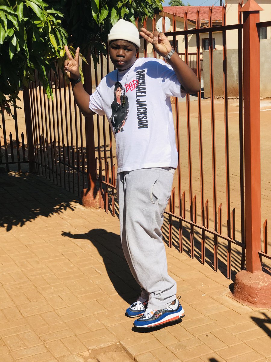 NHLEKO_k's tweet photo. I Represent The Kids That Never Made The A Team. https://t.co/FCeYhQZhA1
