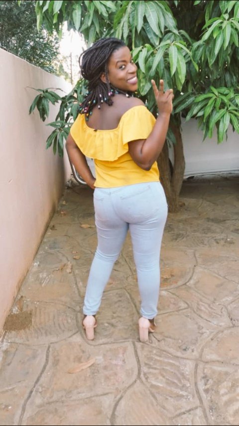 samiepines's tweet photo. #smallbootymatters https://t.co/eV1WQ0U2dZ