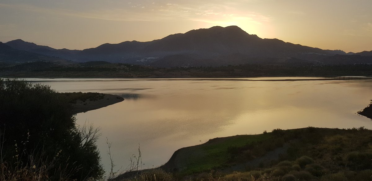 BaseTrainCosta's tweet photo. Up early this morning
Direct message us to arrange a tour or rental 
#bikerental
#bikehire
#cycling
#cyclingholidays
#cyclespain
#cyclinglife
#rideyourbike
#fromwhereiride
#adventure
#roadbike
#gravelbike
#mountainbike
#basetraincostadelsol https://t.co/9hBr9gEBg2