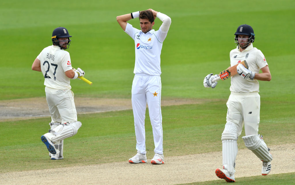 England vs Pakistan- Rory Burns and Dom Sibley