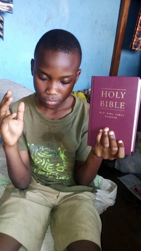 Guntalk01's tweet photo. Those one who fear God will have  everlasting life , so u should make bible your daily weapon @🙏🏿🙏🏿🙏🏿🙏🏿🙏🏿 https://t.co/W8WPt0DIbN