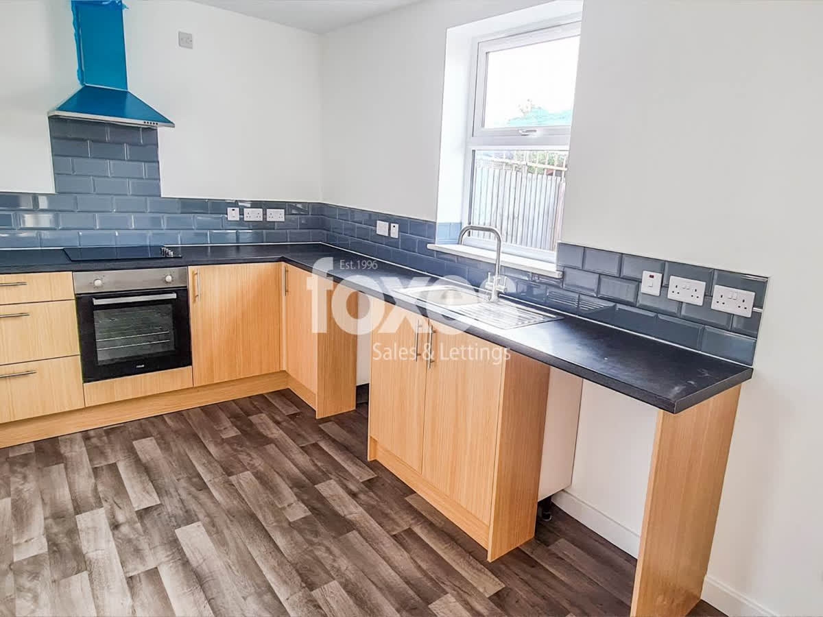Foxes Sales & Lettings tweet media