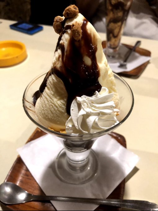 レトロカフェ部のtwitterイラスト検索結果