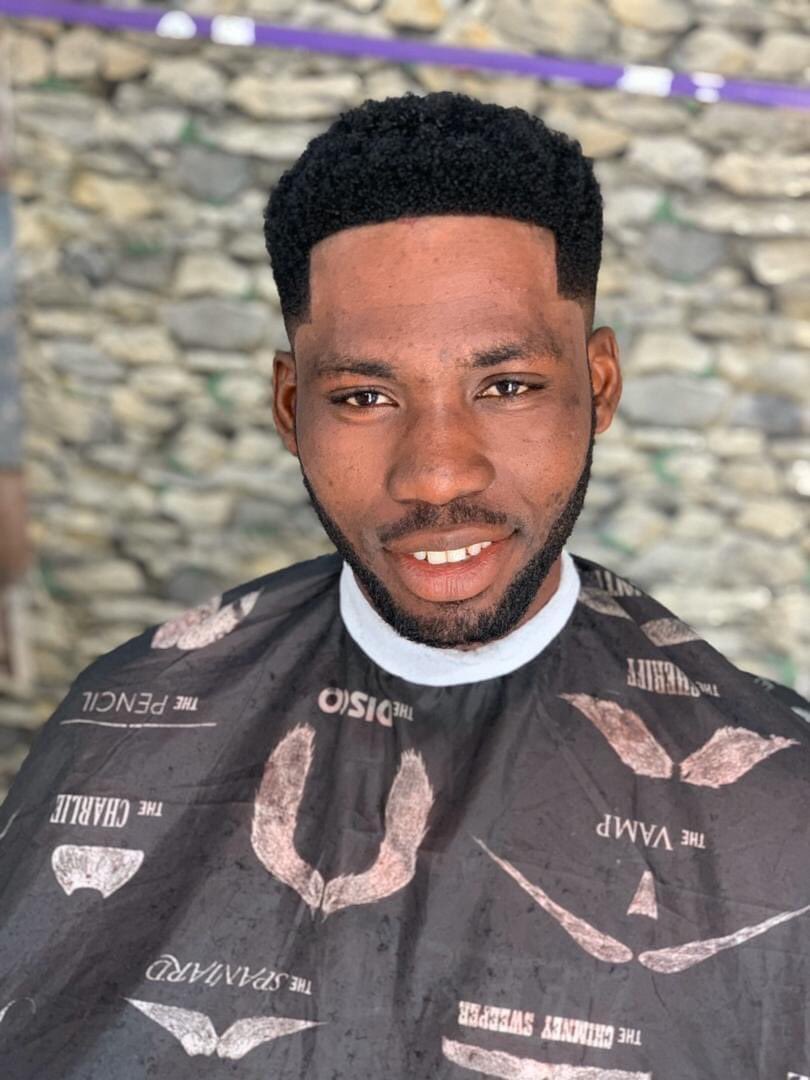 skolanation's tweet photo. #thenationsbarber1
#0541184819 https://t.co/wlGSu5pdvN