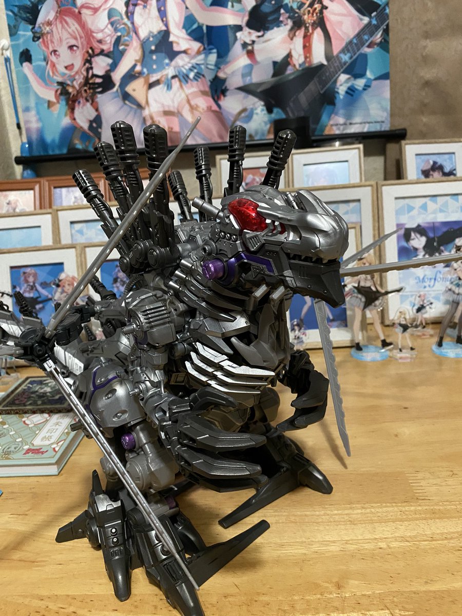 魂魄のしらたま Mythologyプレシ Auf Twitter ゼログライジスにバーサークフューラーのバスタークローを取り付けました そのゾイドはフューラーの力をも宿す ゾイドワイルド ゼログライジス バスタークロー