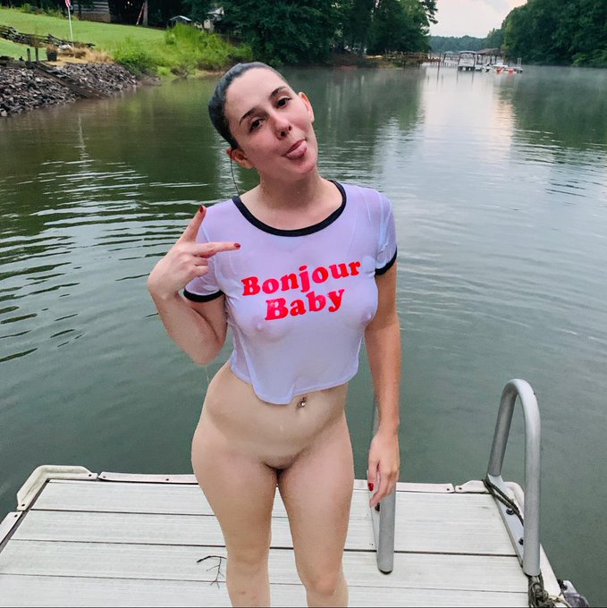 Good morning 🌞 some new pics from the lake 😈😘😈 retweet if you like, if you love give me a ❤️ thanks 😊<a href="/tag/bigdick"class="tags"><span>#bigdick</span></a><a href="/tag/addicted"class="tags"><span>#addicted</span></a><a href="/tag/slut"class="tags"><span>#slut</span></a><a href="/tag/squirting"class="tags"><span>#squirting</span></a><a href="/tag/customs"class="tags"><span>#customs</span></a><a href="/tag/skype"class="tags"><span>#skype</span></a>