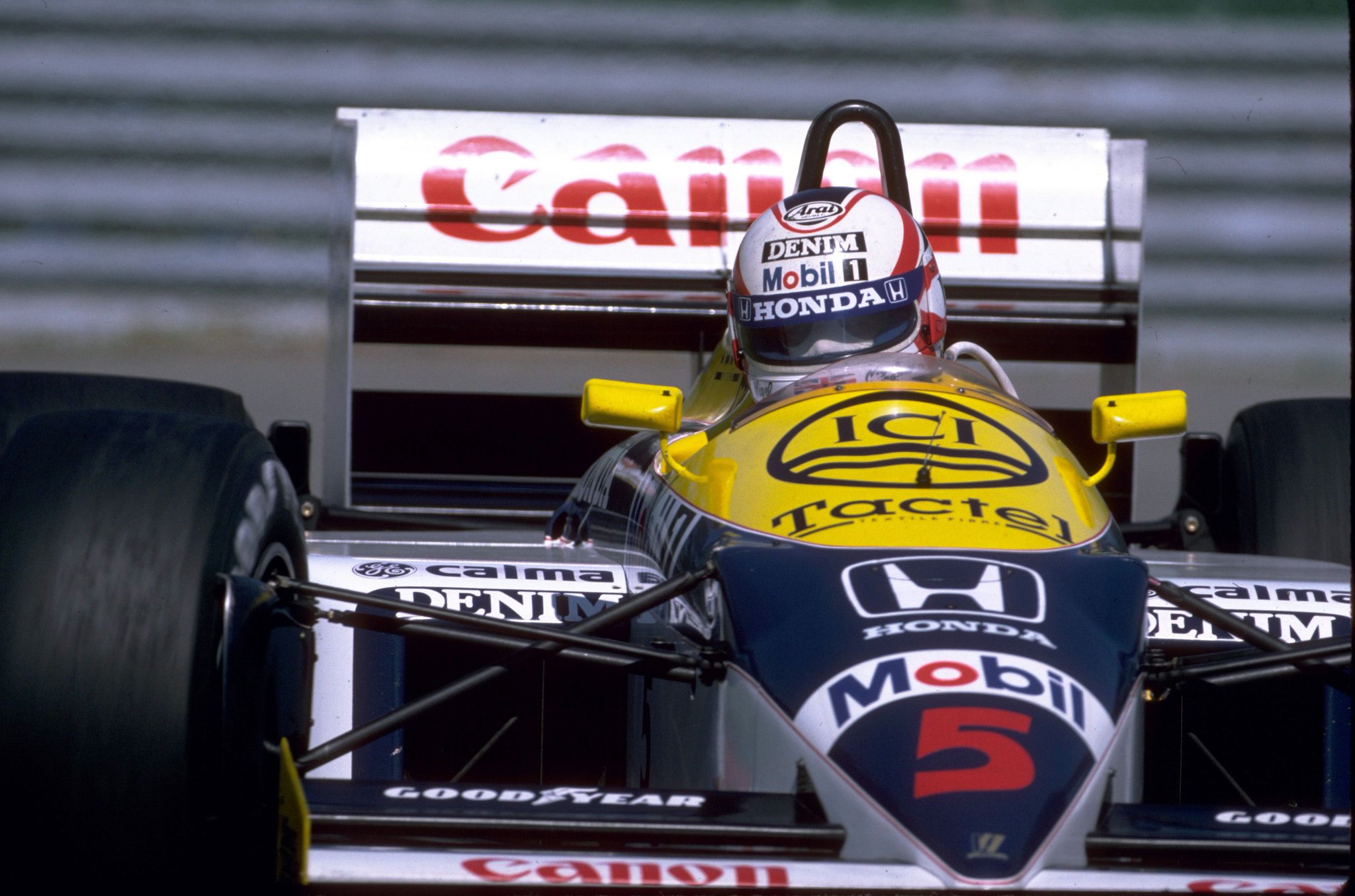 Happy birthday Nigel Mansell! The Red 5! 