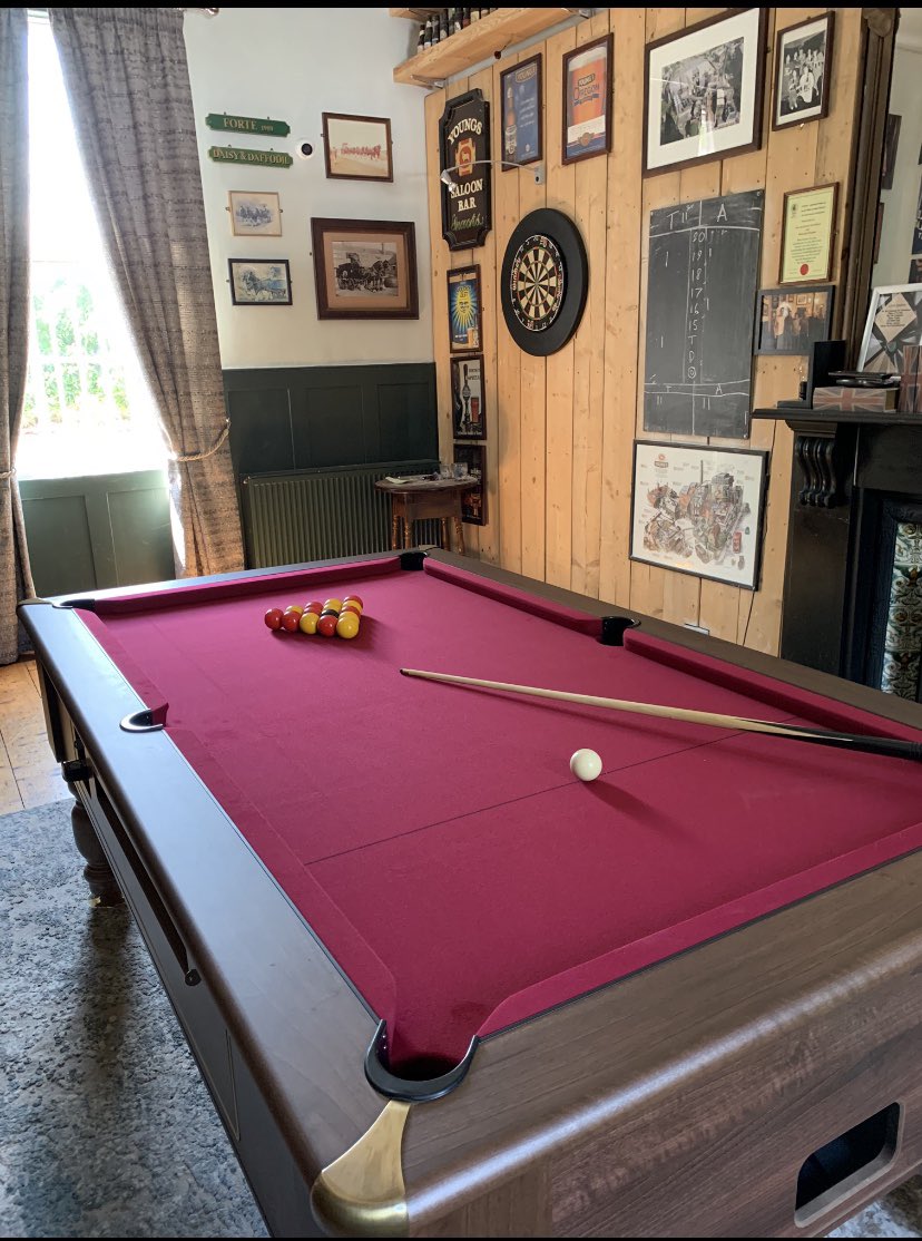 thebeehivesw11's tweet photo. @oldsergeantpub is open again come down for a @SlyBeastBrewing #1533 IPA , #beamengine CASK or our new TOPFERMENTEDLAGER and check out @churchwardart new #artwork for sale #wandsworth #sw18 @RamPubs @YoungsPubs #earlsfield #southfield @BusinessWandBC @TryTagRugbyUK https://t.co/lNLHRdsCC2