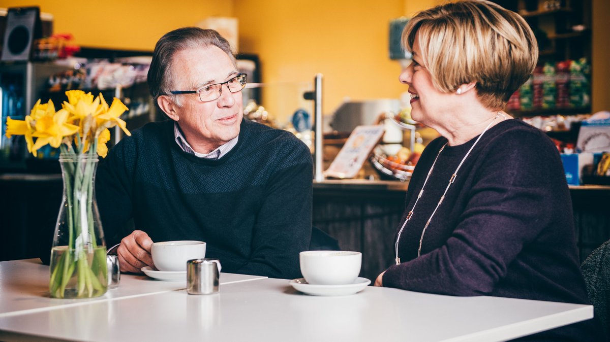 The_Waterfront's tweet photo. Beth ydych chi wedi'i golli am ein hamgueddfa yn ystod y cyfnod cloi? Oes arteffact/gweithgaredd rydych chi wedi'i golli? Cymdeithasu yn ein caffi? Ein digwyddiadau? Rhowch wybod mewn gair, ymadrodd neu drydar. Defnyddiwch #DatgloiUnlock a bydd @NeiKaradog yn ei blethu i gerdd. https://t.co/qyPLyyMFIt