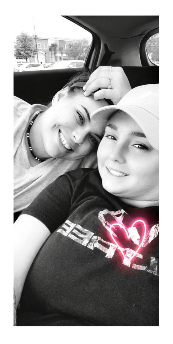 Kaylaaaaank's tweet photo. She’s my everything ❤️ https://t.co/TnoM9EhGw7