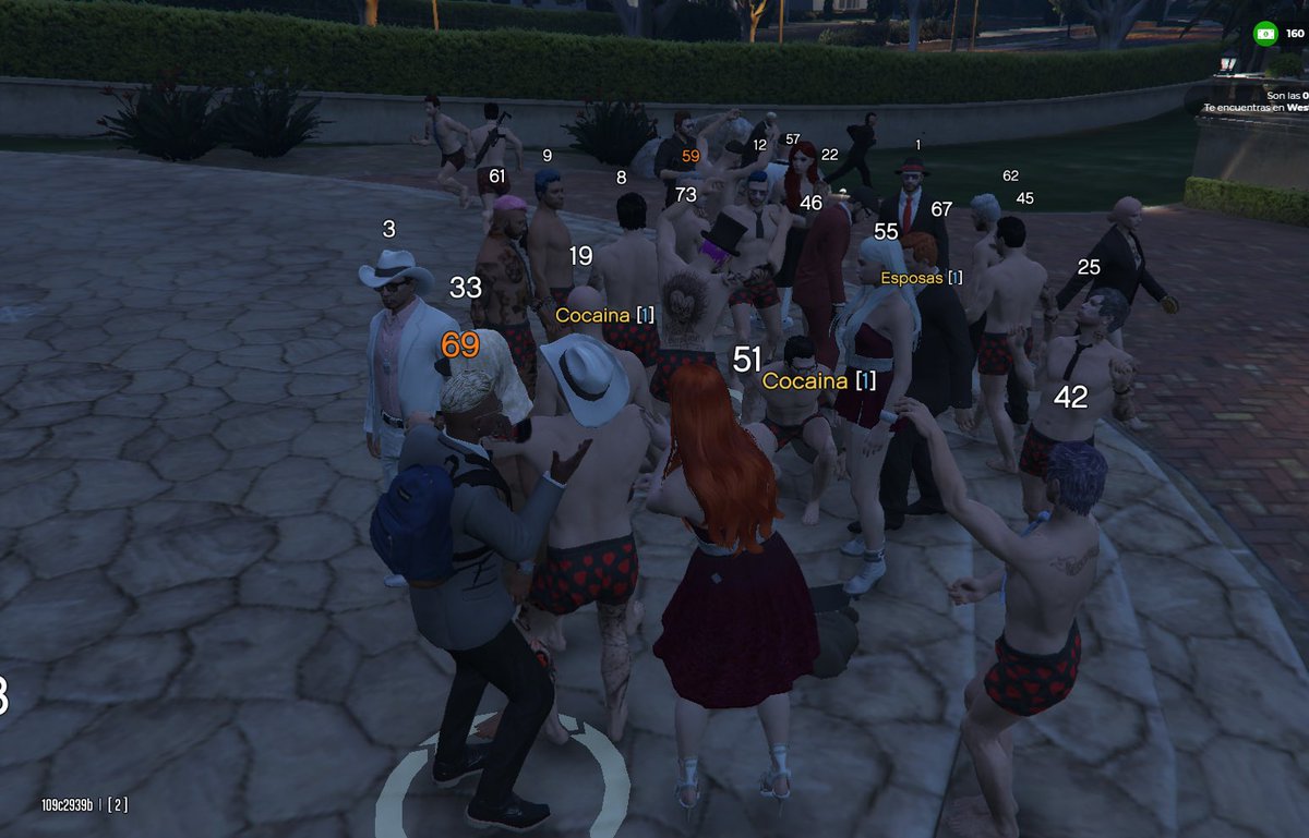 Felicidades a nuestro jefe de policía Yanko y su esposa Sam 👩🏼‍🤝‍👨🏻💜

Como se la pasaron en la gran boda? 🤪

#gta5 #gtaroleplay #comunidadmexicorp