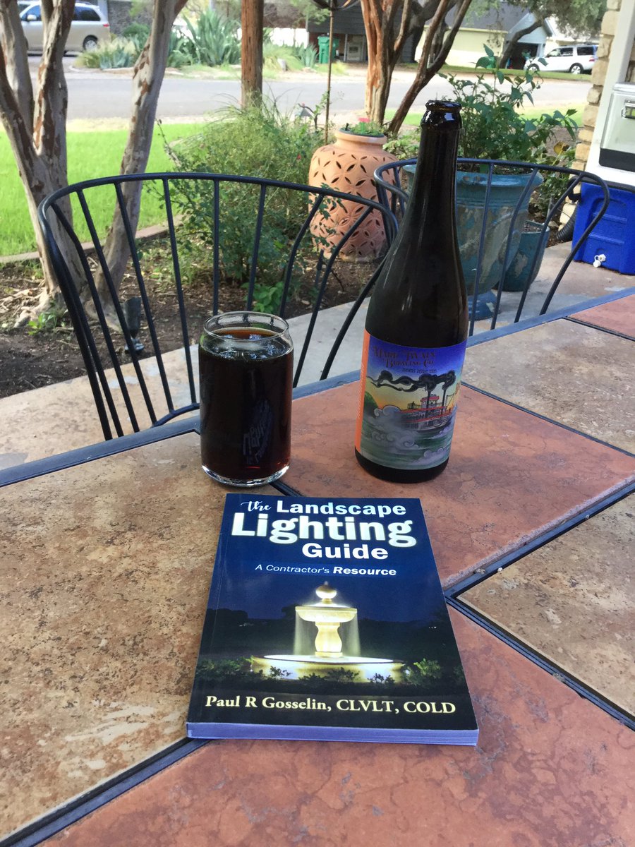 Yesterday was international beer day,so we celebrated! #thelandscapelightingguide #nightscenes #outdoorlighting #landscapelighting #ATX #lakelbj