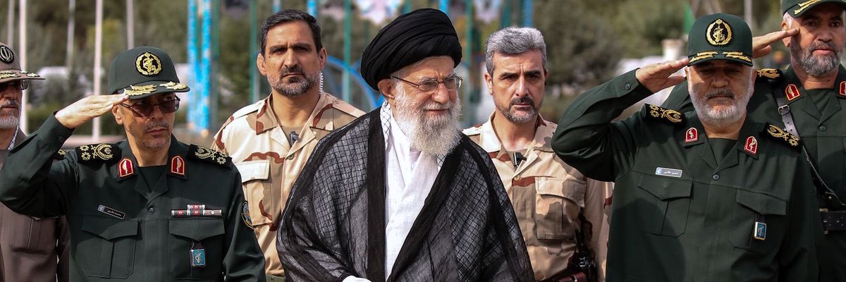 Mohammad310e's tweet photo. علی(ع) امام من است و منم غلام علی(ع)
هزار جان فدای نام علی(ع)

#عید_غدیر
#لبیک_یا_خامنه_ای
#LiveLikeAli 
#ولاية_أمير_المؤمنين 
#ولایت_فقیه https://t.co/gW83nwH68N