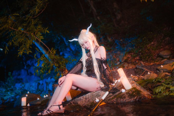 Twitterのコスプレ画像32