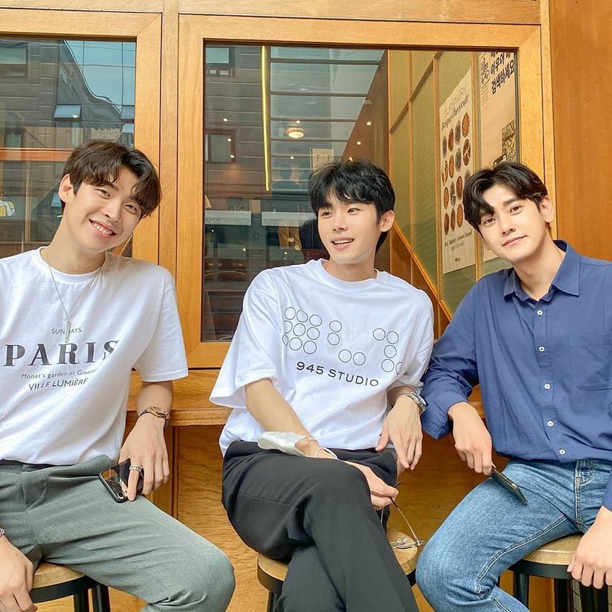 tripleme's tweet photo. Actualización Instagram Choi Sihun

#tripleme https://t.co/7bLaX9lB2f