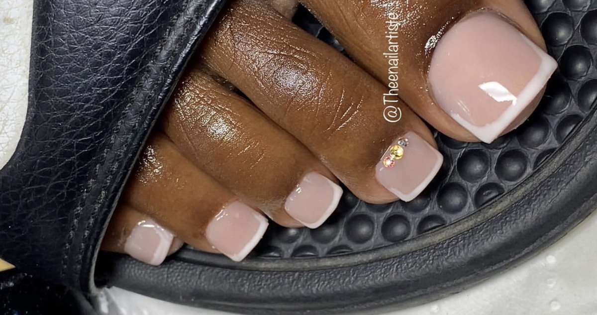 6. The Best Toe Nail Colors for Different Skin Tones and Health Concerns - wide 3