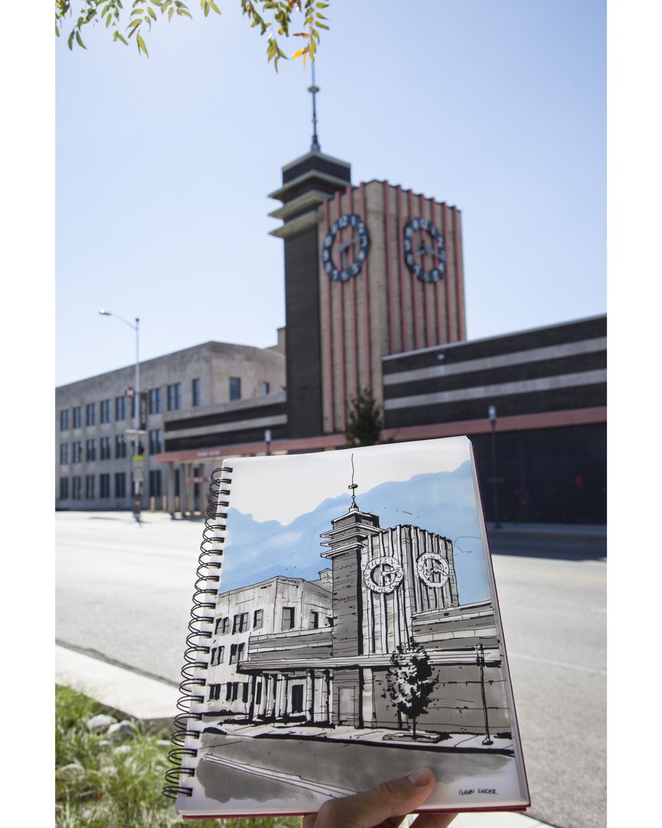 GavinSnider's tweet photo. Earlier this summer I walked up Main Street to sketch another familiar Kansas City scene. I stood at the corner and drew the clock tower of the old Katz Drug Store. I wanted to see how much it had changed, or how much I had changed. #DrawKC #KansasCity #KCMO #urbansketchers https://t.co/TyrRvhGUIW