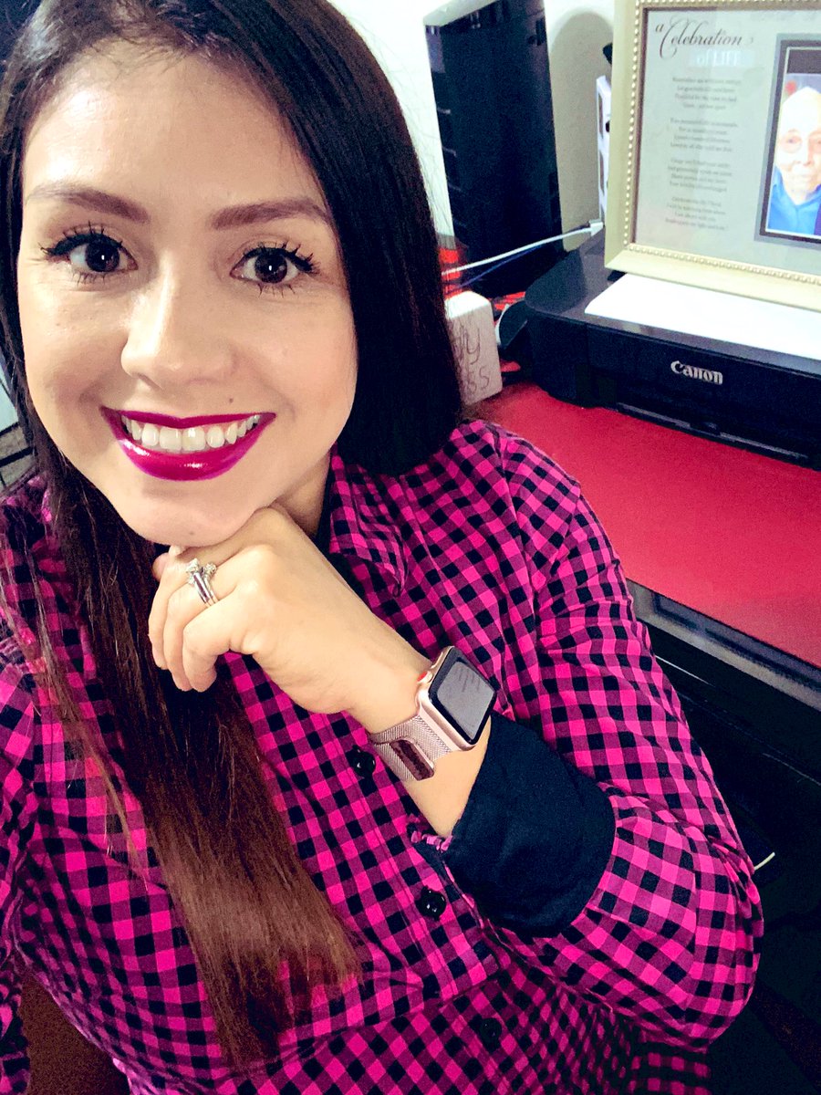 _Mpadilla_'s tweet photo. Friday selfie! Gearing up for #TMOImplementationStory presentations with the TX Lone Stars! 💪🏼 #IMCustomerObsessed #IMTXStrong @victor_lee8 @Eric_Lavin @damonloschiavo https://t.co/udkCYDrBmg