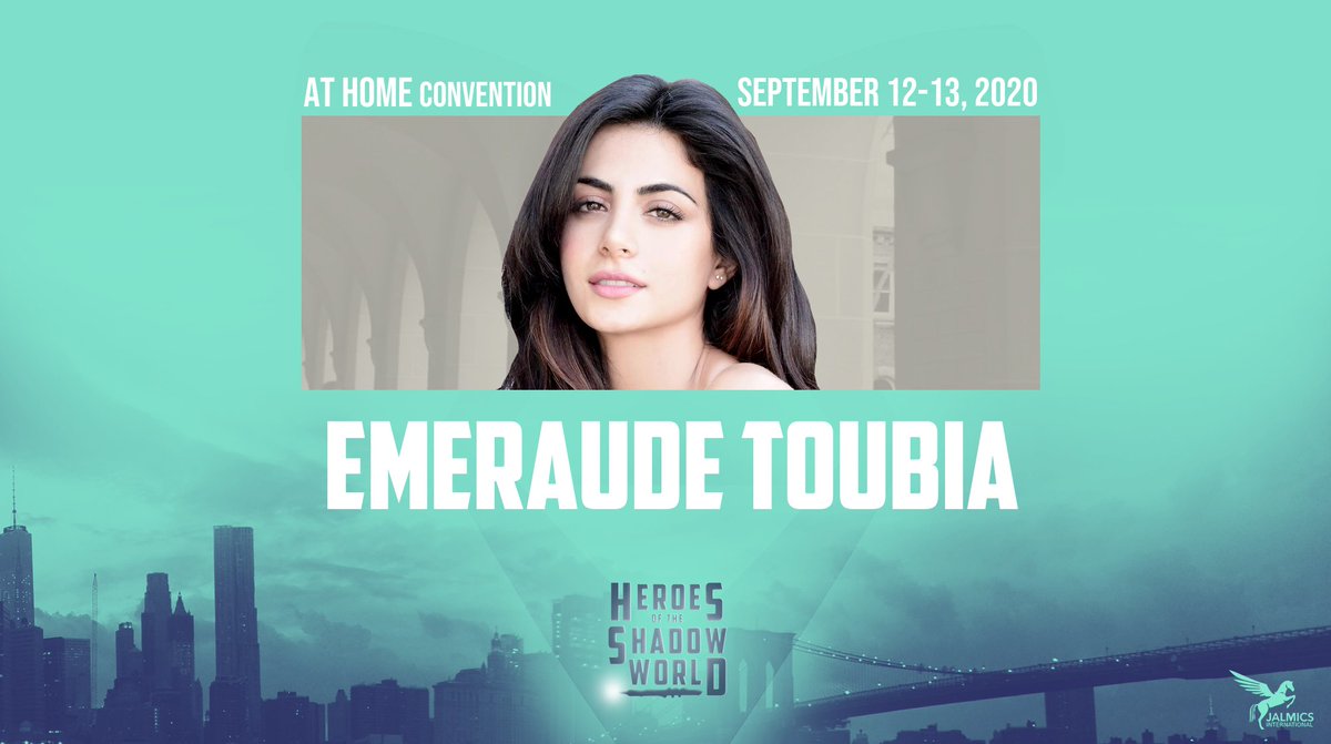 🗡️🧪👠Whether it's a sword, a vial or just the right choice for heels in combat - Isabelle Lightwood knows how to pick her weapons. We are excited to welcome Emeraude Toubia (<a href="/EmeraudeToubia/">Emeraude Toubia</a>) to #ShadowconAtHome! 🔗jalmics.com/at-home/