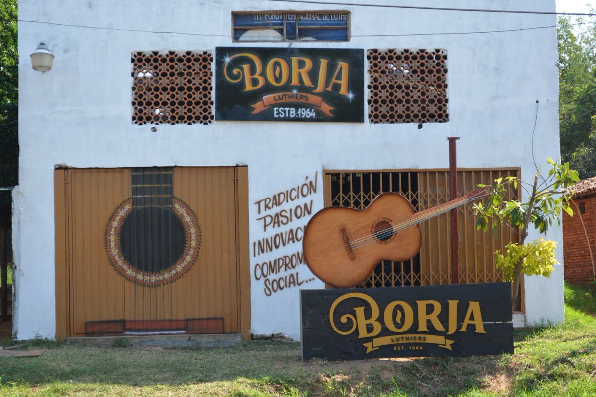 MIC_PY's tweet image. 📌Guitarra Borja, beneficiada del Programa #PCM2019 inauguró sus instalaciones

👉recibió maquinarias y herramientas que mejorarán su competitividad en la fabricación de los instrumentos musicales 

➕ℹ️▶️ url2.cl/FpzXZ