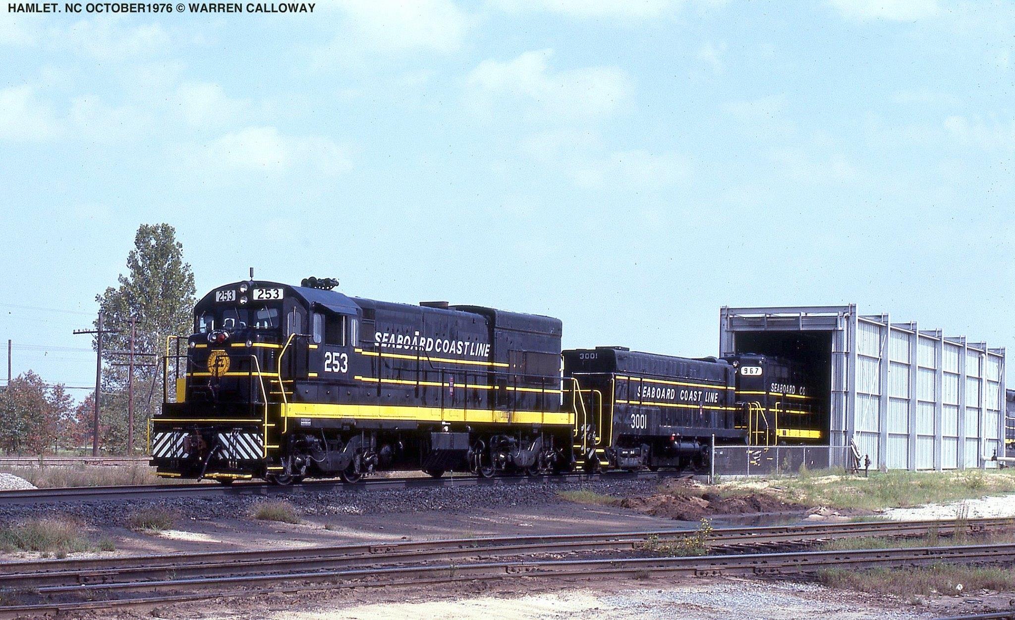 American Rails Com Seaboard Coast Line U18b 253 Slug 3001 And Gp7 967 Head Through The Wash Rack At Hamlet North Carolina In October Of 1976 Warren Calloway Photo T Co Krtdd73dsl Twitter