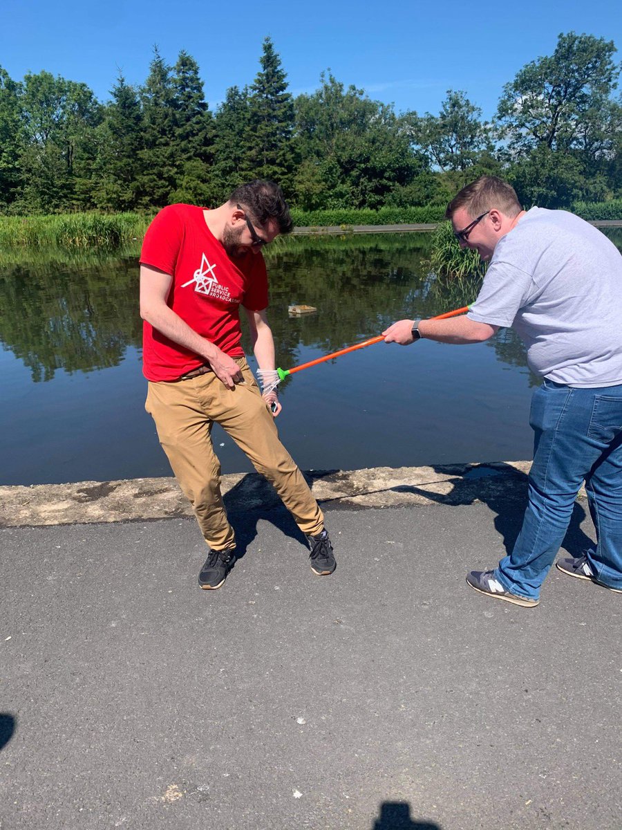 KeiranON's tweet image. Quite the team out for @SpringburnYF’s litterpick on a glorious sunny Saturday.
Thanks to all the volunteers for giving up their time to help clean up the park.
Also highlight of the week was @PaulJSweeney realising he had a spider in his pocket 😂