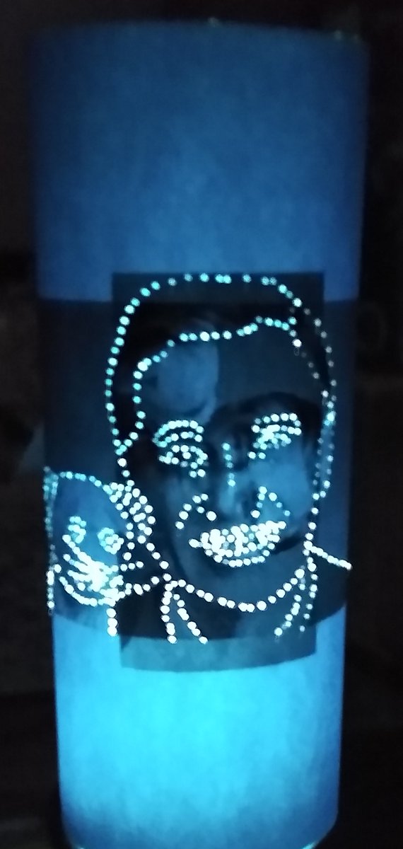 kltrip53's tweet photo. #YouLightUpTheWorld  #GISH2020 https://t.co/l43cAuamfK