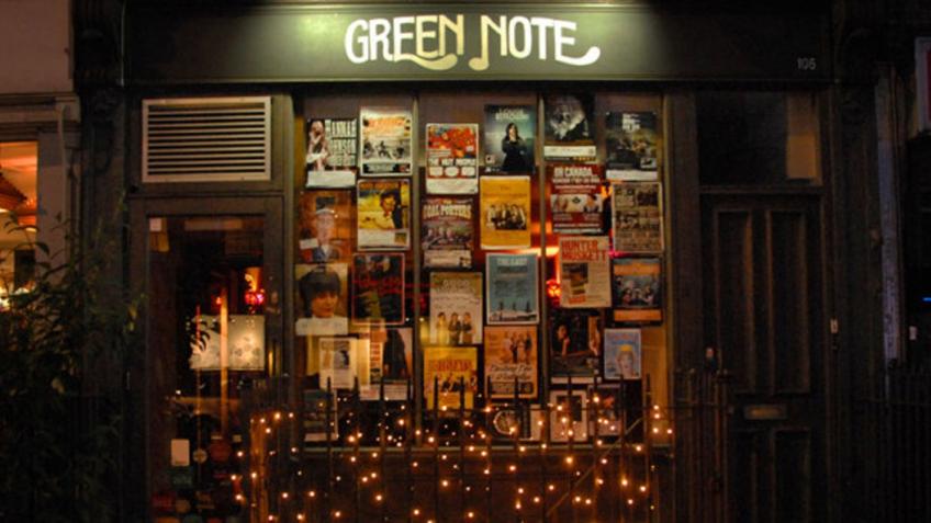 DaveDogFacedBoy's tweet image. Plus virtual gigs from @GreenNote , @daisychute &amp;amp; @HEARDcollective,  soul radio from @SuperJules84, the mighty @BeatlesPod and vinyl purchases from @residentmusic @wownflutter @Junorecords, @olirecords &amp;amp; 'cogs sellers.

Support venues, artists, shops and #SaveGreenNote