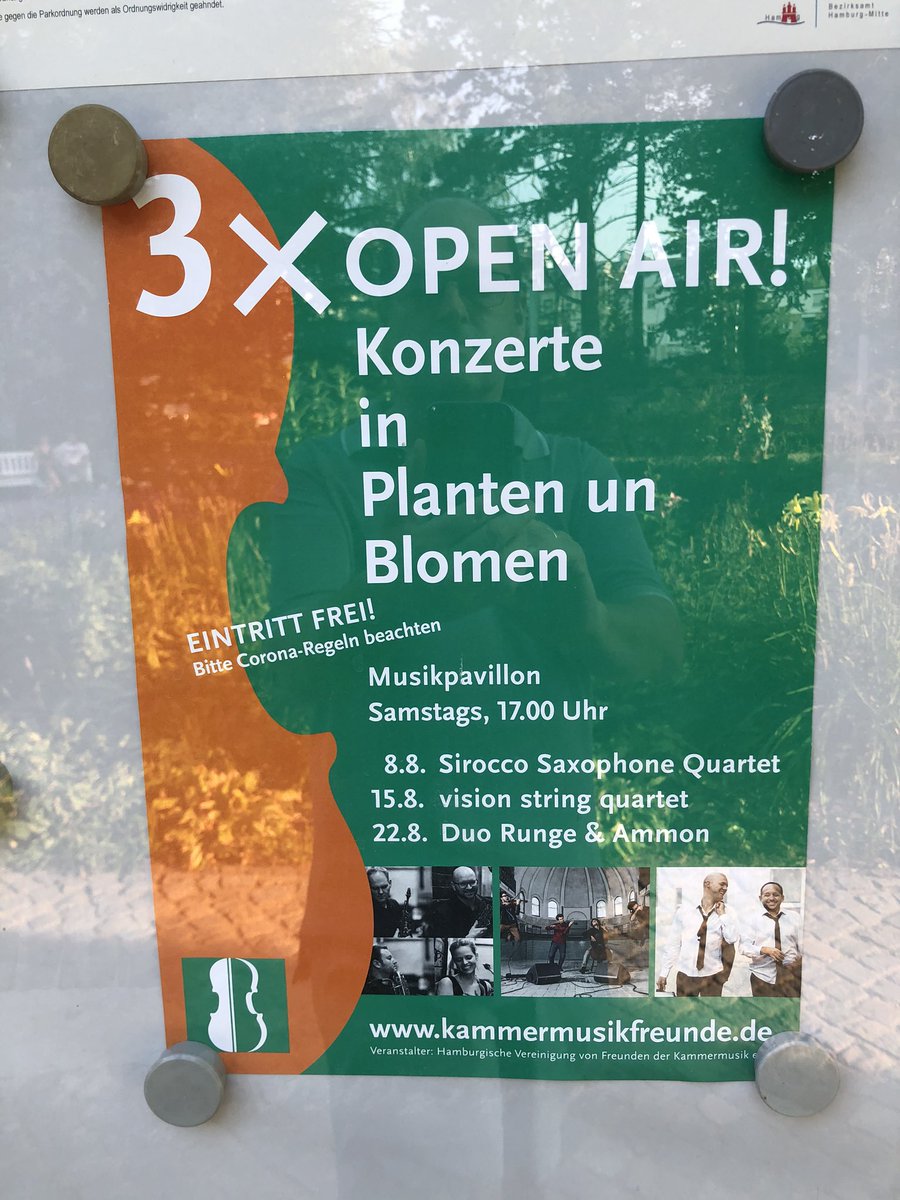 Kammermusikfreunde aufgepasst!
Nur noch zweimal im großartigen Musikpavillon in #PlantenundBlomen Dank #LudwigHartmann mit #VisionString und #Runge&amp;Ammon