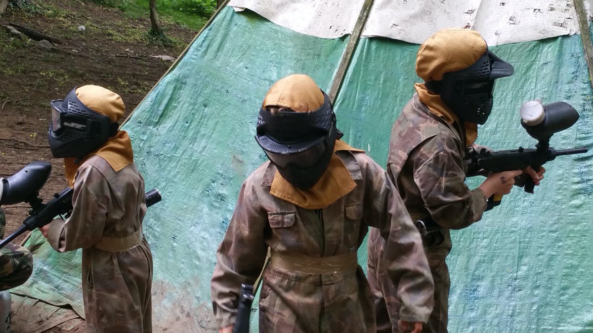 taskforcepb's tweet image. 😬 Do paintballs really hurt? 😬

We have guns that don't cause bruises or the pain of the old guns.

We've taken the 'pain' out of paintballing...!

So give it a try: bit.ly/2DIi930

#TaskforcePaintball #ExperienceTheAdventure #Taskforce #Paintball #Wales