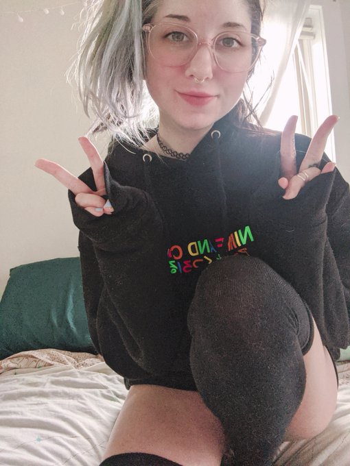 Tell me something nice ✨🌿 https://t.co/CmSXMWiusH