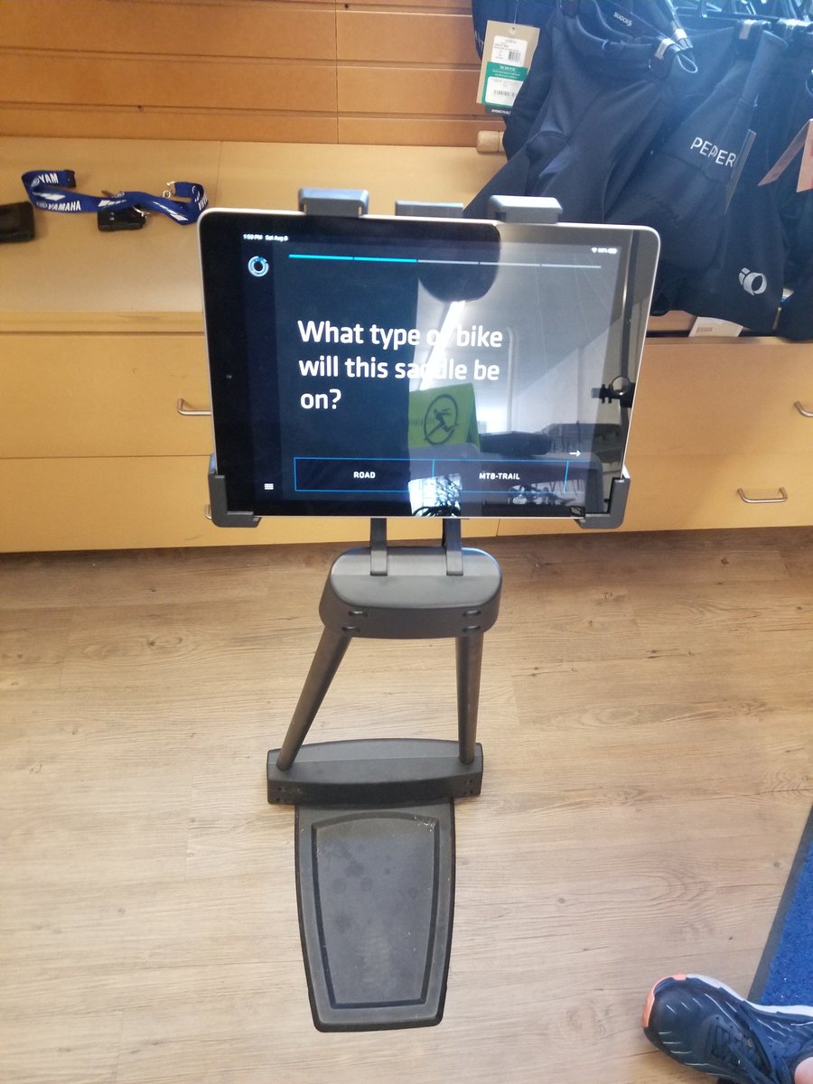 bushcrafter79's tweet photo. Ok, so I generally hate on technology. 
But, today, I am grateful for the "ass scanner"
Had my ass scanned and pressure points measured for a sweet new bike saddle!!!! 
#assmeasurement
#speciallizedsaddle
#asstechnology
#155mmposterior https://t.co/4kn21WGjk9